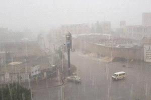 الأرصاد الجوية تحذر من تقلبات جوية واسعة وأمطار رعدية قد تسبب سيولاً وعواصف
