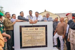 الوزير السقطري يضع حجر الأساس لمشروع تأهيل مركز بحوث الثروة الحيوانية والطب البيطري بكلية ناصر الزراعية