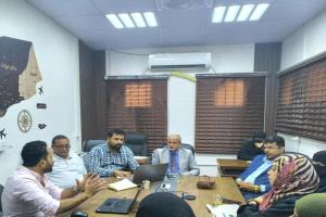 الوكيل الشبحي يلتقي بمنسق البنك الدولي ويناقش معه مراجعة تدخلات البنك الدولي في بلادنا