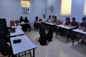 جمعية الهلال الأحمر اليمني تنفذ دورة تدريبية في "الإسعافات الأولية" برعاية رسمية واهتمام حكومي