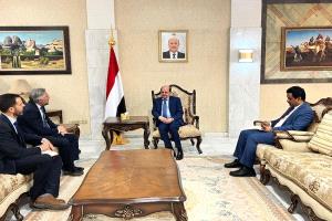 وزير الخارجية يلتقي سفير الاتحاد الأوروبي ويؤكد أهمية تعزيز الضغوط لإنهاء الانقلاب