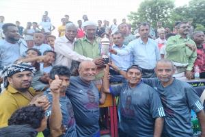 نجوم عدن وأبين يحيون ذكرى فقيد ثعلب الملاعب اليمنية الكابتن عبدالله مكيش