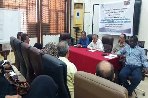 عدن.. مكتب الصحة يناقش الاستعدادات لإطلاق الجولة الثانية من حملة التحصين ضد شلل الأطفال