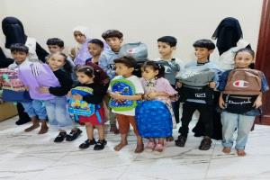 مؤسسة الفجر الشبابية للتنمية تدشّن توزيع الحقائب المدرسية
