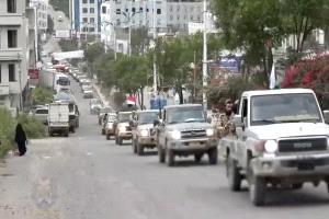 استنفار حوثي وحواجز أمنية لتفتيش هواتف السكان