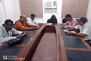 مجلس إدارة مؤسسة الأحقاف التنموية يناقش تحديثات المؤسسة وكيفية تطويرها