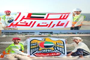 الرسام علي بن غديد يزور مشروع الطاقة الشمسية في شبوة ويوجه رسالة شكر للمحافظ بن الوزير ودولة الإمارات