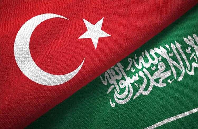 تركيا تؤمّن تأشيرات عبور عبر السعودية لسائقي الشاحنات لتسهيل التجارة مع الخليج