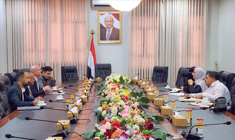 وزيرة التخطيط تبحث مع صندوق الأمم المتحدة للسكان تعزيز الشراكة ودعم البرامج التنموية في اليمن 