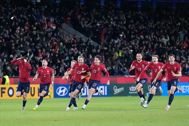 التشيك تتأهل لكأس العالم 2026 على حساب الدنمارك