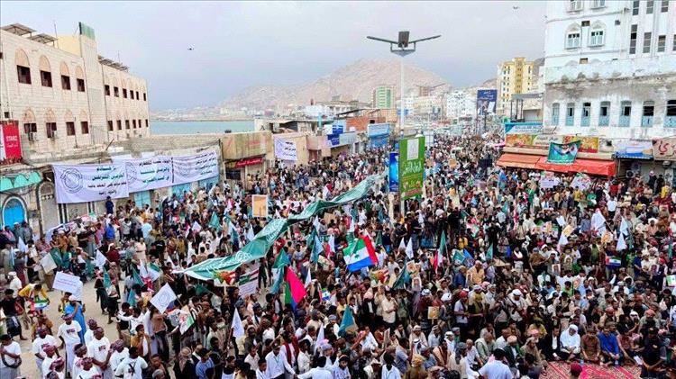 ضربة أمنية حاسمة في المكلا.. القبض على المعتدين على فعالية تضامنية مع السعودية