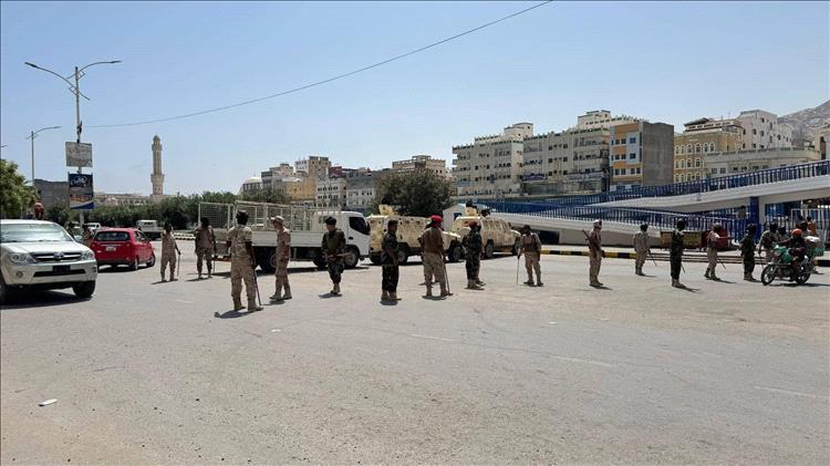 كشميم بن هلابي يشيد بحكمة القوات الأمنية في حضرموت ويؤكد: تعامل مسؤول منع إراقة الدماء