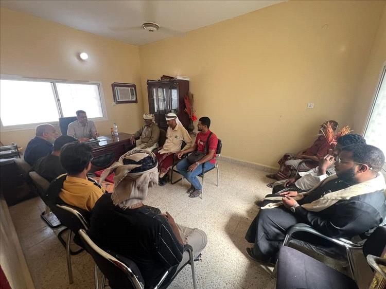 مدير عام الشؤون الاجتماعية يزور دار الأحداث بالمكلا ويؤكد دعم تطوير الكادر وتحسين الخدمات