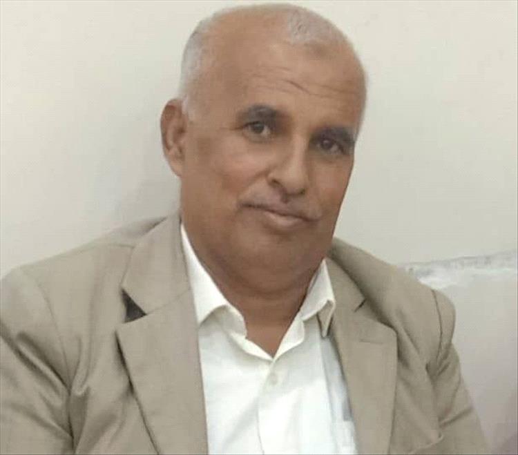 مدير تربية لودر يعزي مدير عام المؤسسة الاقتصادية اليمنية العميد سامي السعيدي في وفاة والدته