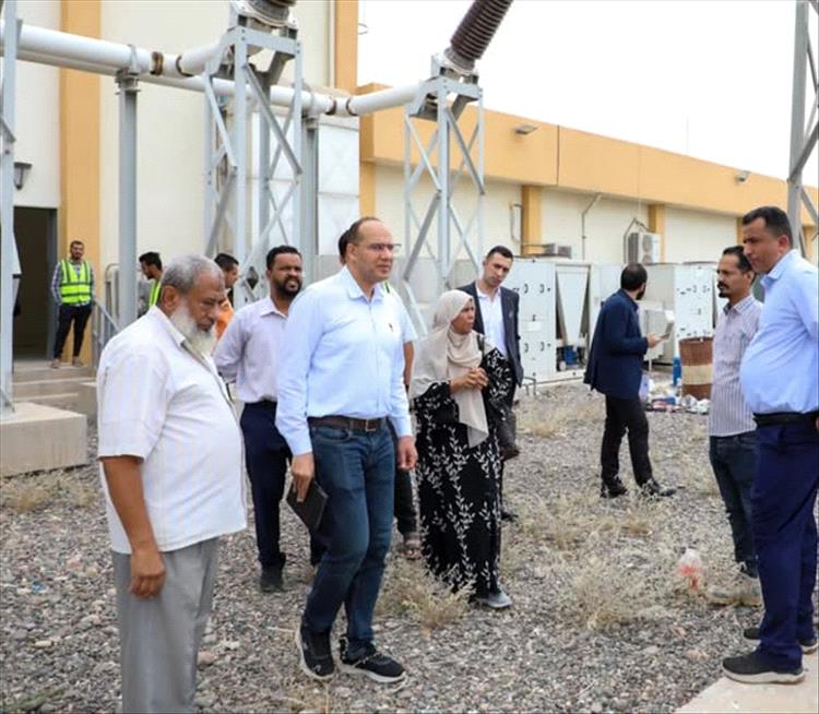 اليمن يستعين بشركة مصرية لإعادة تأهيل محطات الكهرباء 