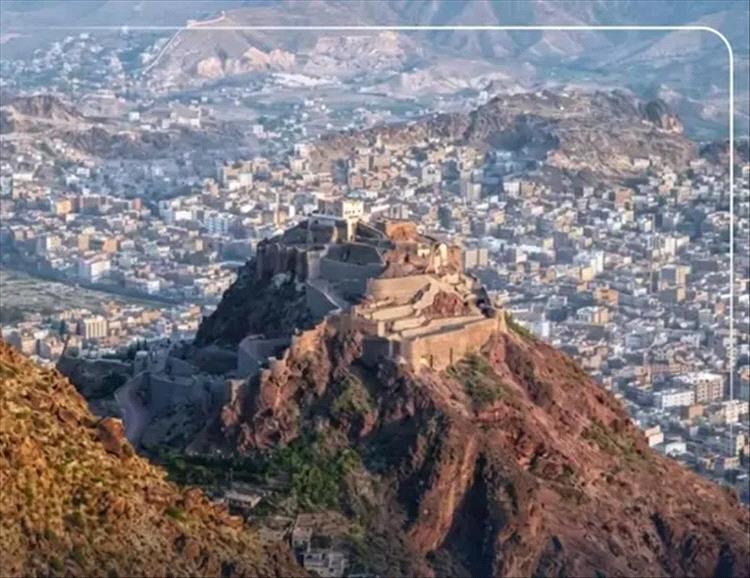 اجتماع بتعز يقر إنشاء غرفة عمليات لمواجهة الكوارث