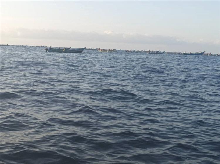 اختفاء صيادَين في عرض البحر قبالة سواحل رضوم وسط غياب رسمي وتحركات أهلية