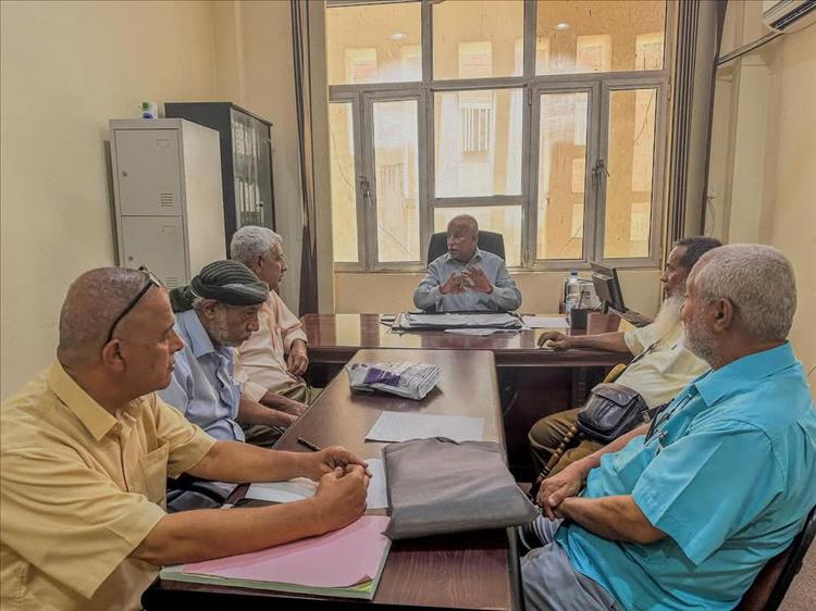 وزارة الزراعة والأسماك تبحث تطوير أداء المحاجر النباتية في عدن