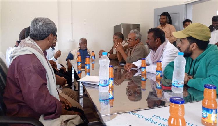 مدير عام ميفعة يفتتح المركز البيطري بجول الريدة بعد إعادة تأهيله