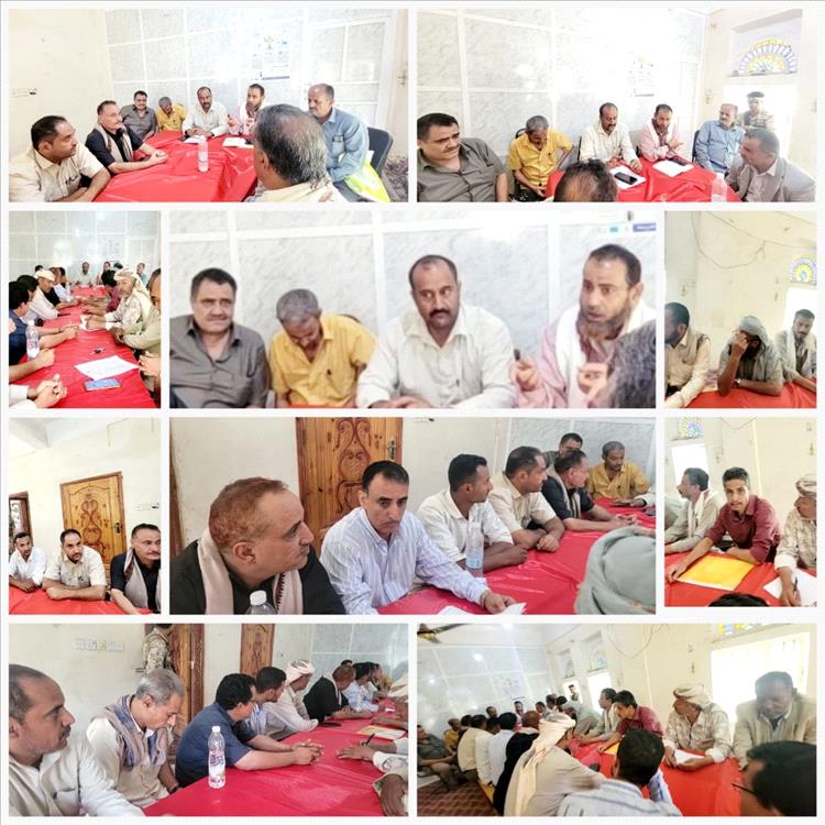 لقاء موسع برئاسة مدير عام قعطبة: إزالة العشوائيات وتحسين الخدمات على رأس الأولويات