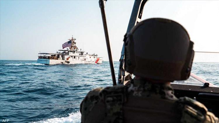 عاجل: بدء أولى العمليات العسكرية الأمريكية في مضيق هرمز