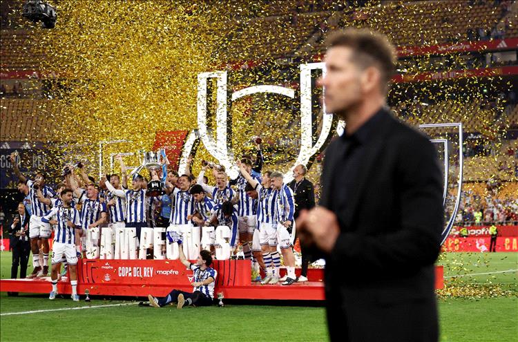 ركلات الترجيح تتوج ريال سوسييداد بطلا لكأس ملك إسبانيا على حساب أتلتيكو مدريد