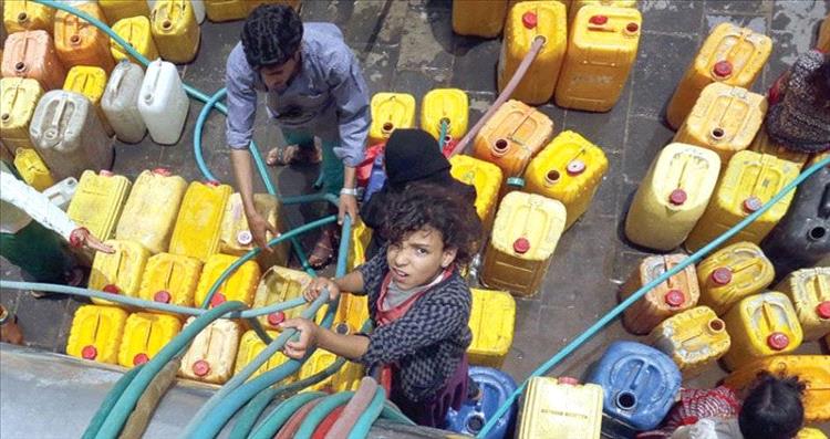الحوثيون يضاعفون أعباء المياه على سكان صنعاء