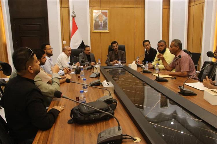 الحكومة تبدأ تنفيذ نظام ضبط الأوزان في 5 محافظات لحماية شبكة الطرق