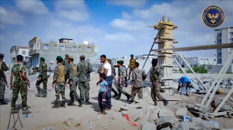 وحدة حماية الأراضي تنفذ حملة واسعة لإيقاف البناء العشوائي بعدن عقب تكليف قيادة جديدة لها