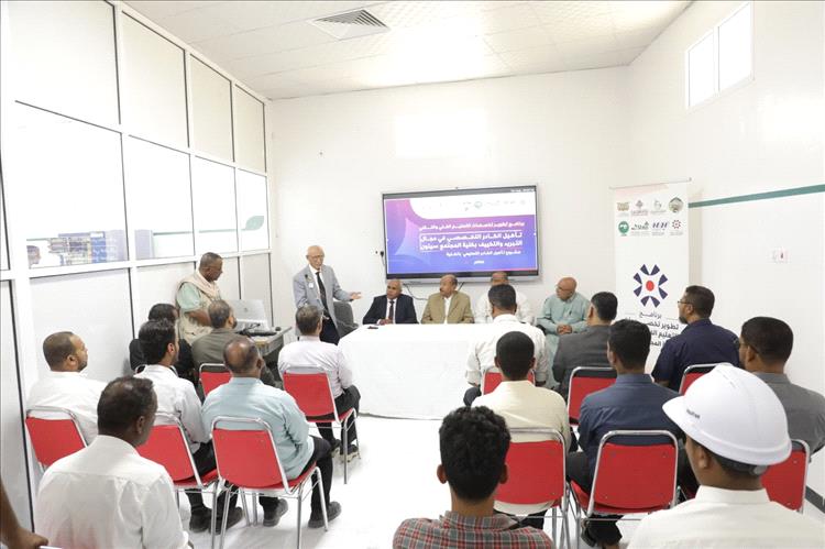 اختتام دورة تخصصية في التبريد والتكييف بكلية المجتمع بسيئون