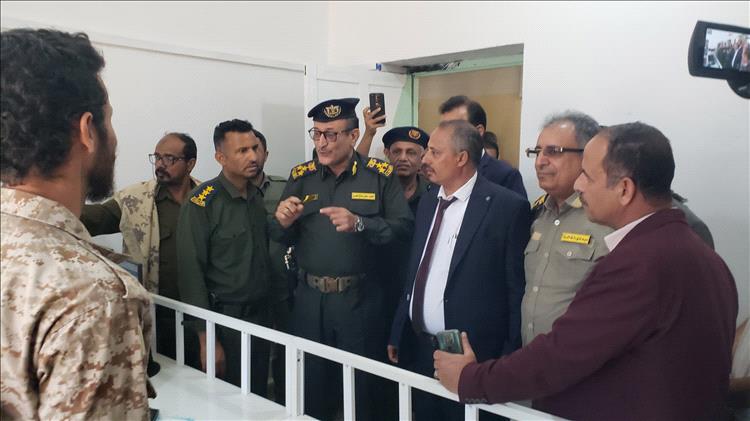 وفد رفيع المستوى من وزارة الداخلية يفتتح النظام الإلكتروني للأحوال المدنية في يافع المفلحي