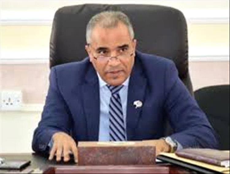 وزير التربية يناقش مع مؤسسة حضرموت توسيع التعاون لتطوير العملية التعليمية