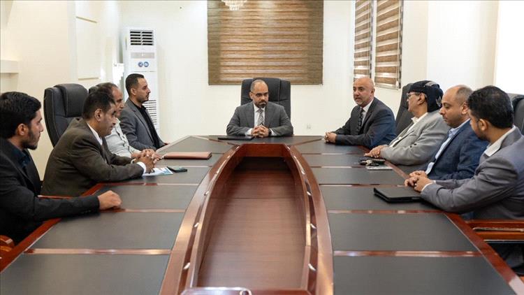 أ.د. باصرة يلتقي قيادات مؤسسة الاتصالات للعمل على رفع كفاءة الخدمات في المحافظات المحررة