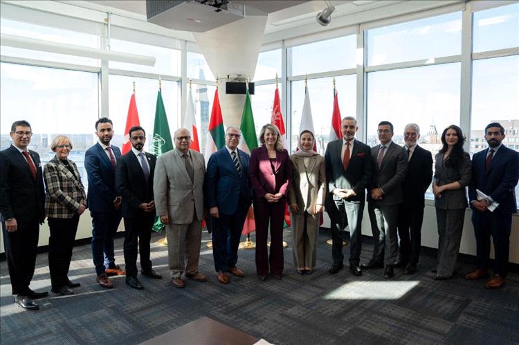 سفير بلادنا يبحث مع وزيرة الصناعة الكندية تعزيز الشراكة الاقتصادية والتجارية والاستثمارية