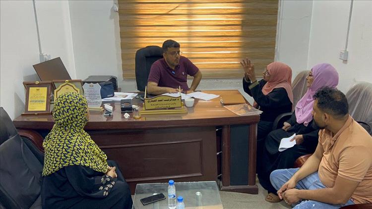 لقاء في عدن يناقش مشروع المسح الشامل للقابلات في القطاع الصحي