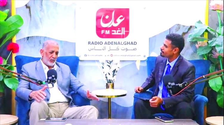 مستشار وزير الزراعة والثروة السمكية د. عادل الغوري يكشف لـ"عدن الغد": المخزون السمكي "لا نعرف كم هو" وكل شيء "عبارة عن تخمينات"