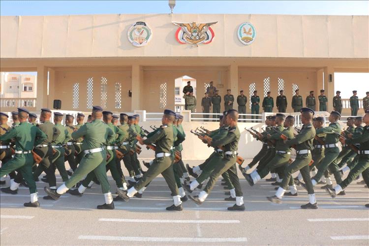كلية الشرطة حضرموت تؤكد رسالتها الأمنية والانضباطية بعرض عسكري مهيب ورسائل استراتيجية للمستقبل