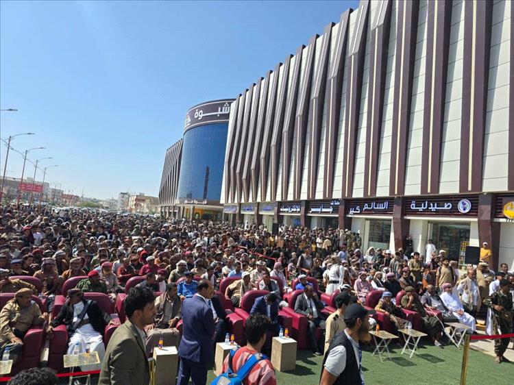 افتتاح شبوة مول في عتق كأكبر مشروع تجاري حديث يعزز التنمية ويوفر فرص عمل للشباب 