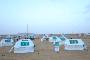 مركز الملك سلمان للإغاثة يدشّن توزيع خيام وحقائب إيوائية للمتضررين من الأمطار والرياح بمأرب