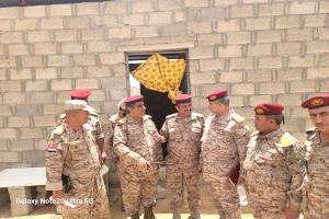 لجنة مكلفة من وزير الدفاع تدشّن أعمال حصر القوة في اللواء 37 مدرع بمعسكر الرويك