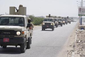 بتوجيهات قائد المنطقة العسكرية الأولى.. درع الوطن يداهم أوكار السلاح بالقطن وحوره