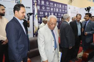 صندوق صيانة الطرق الجسور بعدن يشارك في معرض عدن الثالث للاعمار والبناء بمشاريعها التي أنجزها الصندوق