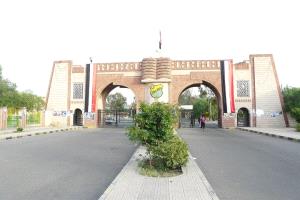 قرار حوثي يحرم أسر الطالبات من حضور حفلات التخرج في صنعاء