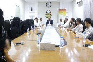 باعباد يشدد على الانضباط الإداري والجاهزية لاختبارات النقل في اجتماع موسع مع إدارة التربية والتعليم بمديرية المكلا