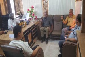 اجتماع صحي يناقش آليات التعامل مع الحصبة وتعزيز جاهزية قسم العزل بالغيضة