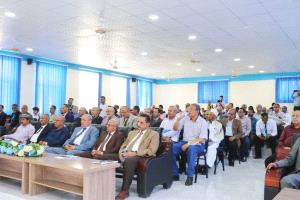 الوكيل المخلافي يدشن المؤتمر العلمي الثاني لكلية الآداب بجامعة تعز