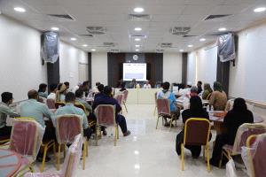 مدير عام مديرية دوعن يرعى لقاءً مجتمعيًا صحيًا تنظمة اللجنة المجتمعية بمدينة الهجرين لمناقشة مواجهة انتشار الحصبة