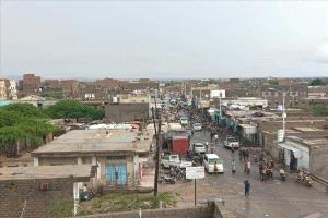 أهالي أحور يطالبون بنقل سوق القات بشكل عاجل خارج المدينة حفاظًا على الأرواح بسبب الثارات