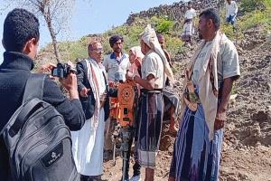 مدير عام المواسط يطلع قناة عدن على احتياجات المديرية ميدانياً