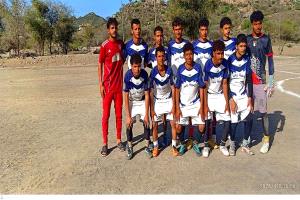 بهدف خالد سالم ثانوية رصد تتجاوز ثانوية رخمة بدوري ثانويات رصد النسخة الخامسة بيافع